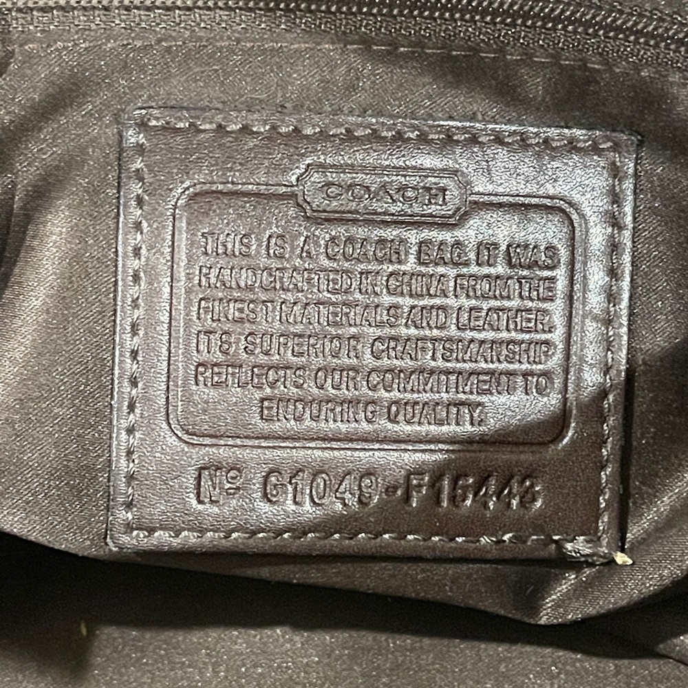 Coach purse!! - Picture 9 of 11